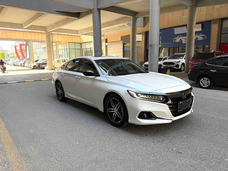 Accord 2022 260TURBO Phantom Night Premium Edition - zdjęcie 3