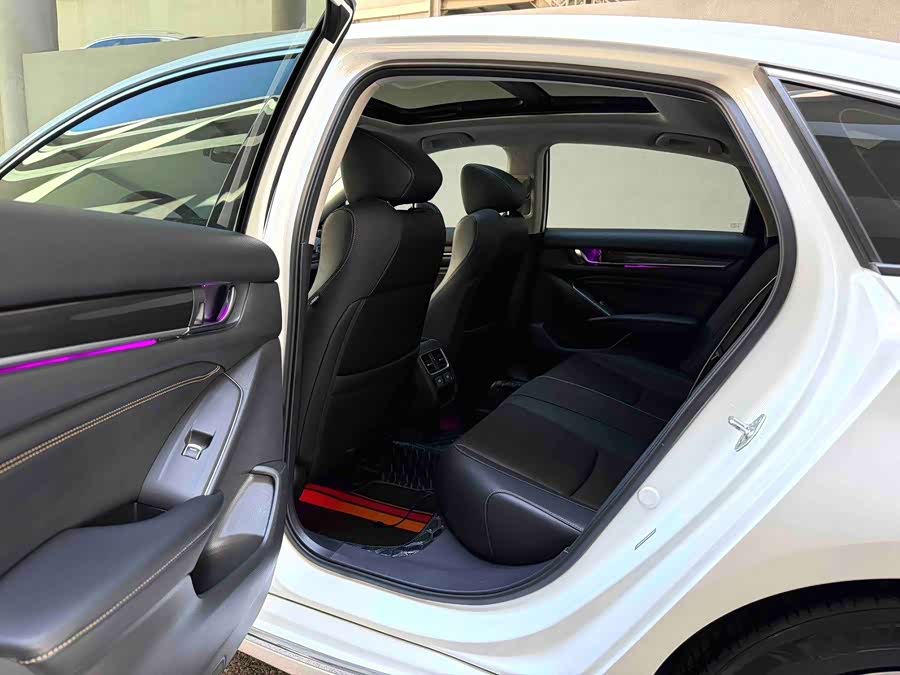 Accord 2022 260TURBO Phantom Night Premium Edition - zdjęcie 5