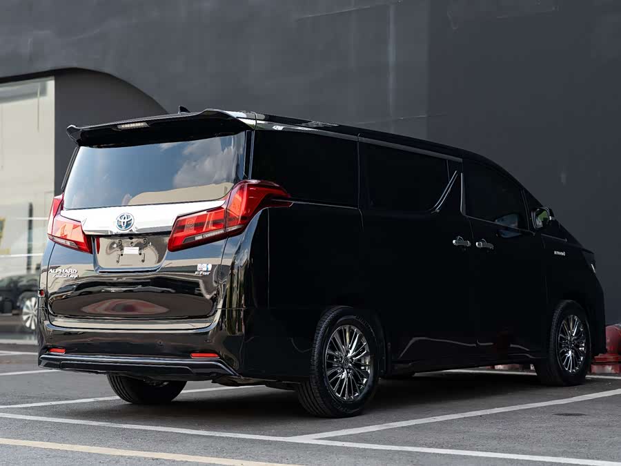 Alphard 2021 Dual Engine 2.5L Premium Edition - zdjęcie 15