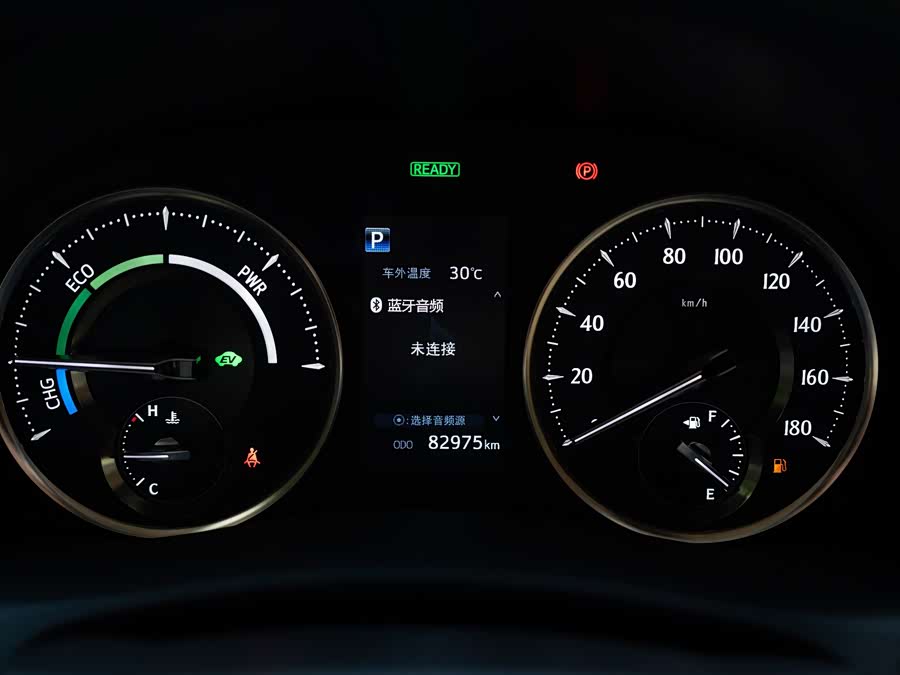 Alphard 2021 Dual Engine 2.5L Premium Edition - zdjęcie 16