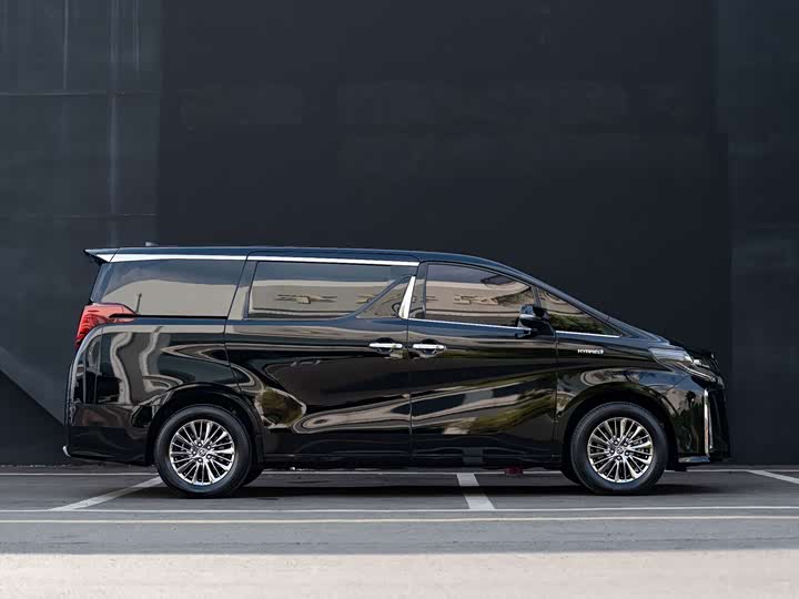 Alphard 2021 Dual Engine 2.5L Premium Edition - zdjęcie 20