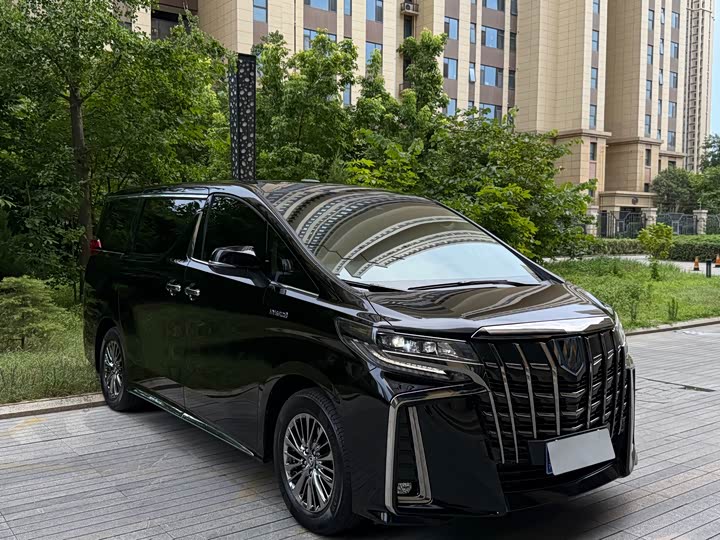Alphard 2023 Dual Engine 2.5L Ultimate Golden Edition - zdjęcie 19