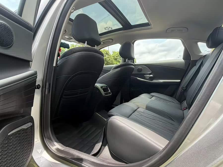 Ariya 8 2024 1.6T DCT Excellence - zdjęcie 12
