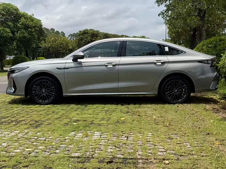 Ariya 8 2024 1.6T DCT Excellence - zdjęcie 19