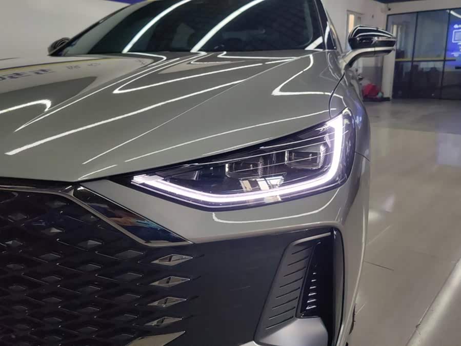 Ariya 8 PRO 2025 1.6T DCT Luxury - zdjęcie 5