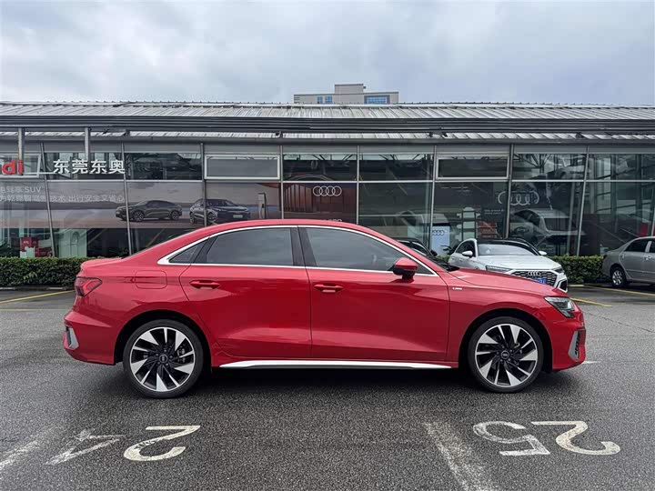 Audi A3 2022 A3L Limousine 35 TFSI Fashion Sport - zdjęcie 14