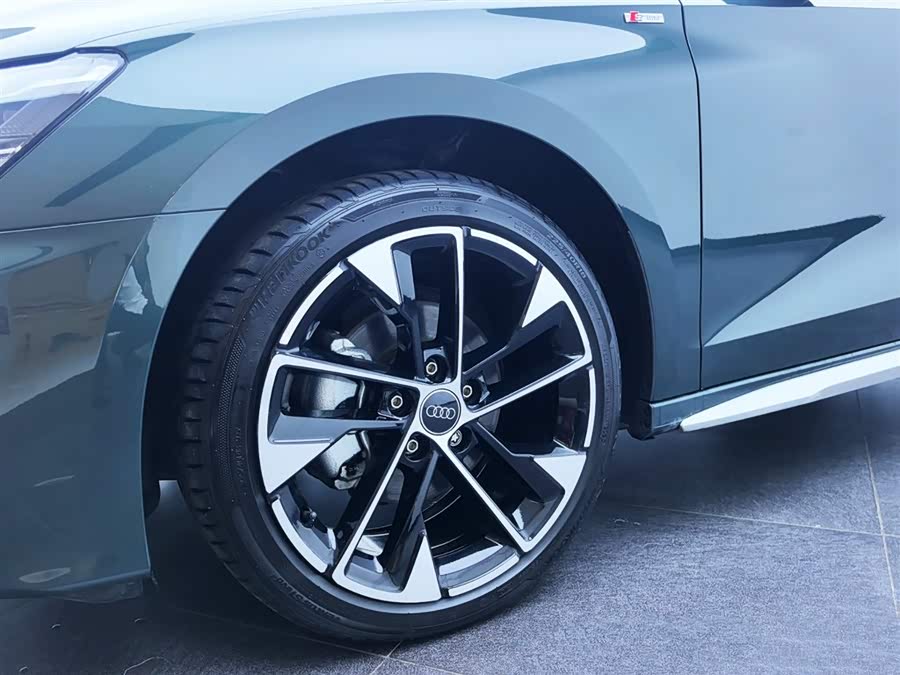 Audi A3 2022 A3L Limousine 35 TFSI Fashion Sport - zdjęcie 5