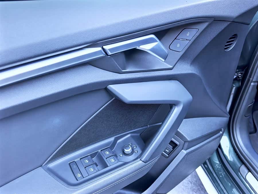 Audi A3 2022 A3L Limousine 35 TFSI Fashion Sport - zdjęcie 7