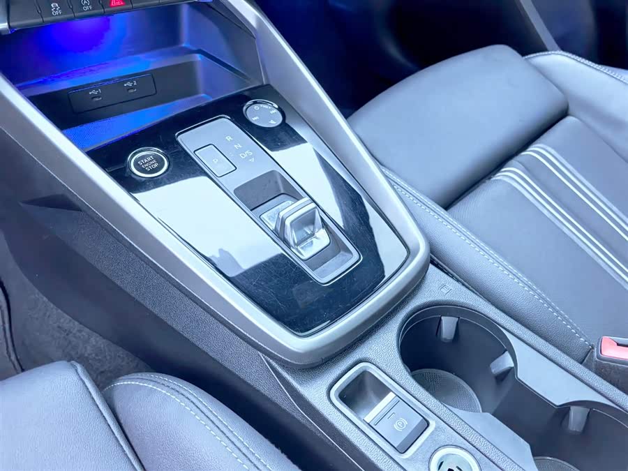 Audi A3 2022 A3L Limousine 35 TFSI Fashion Sport - zdjęcie 10