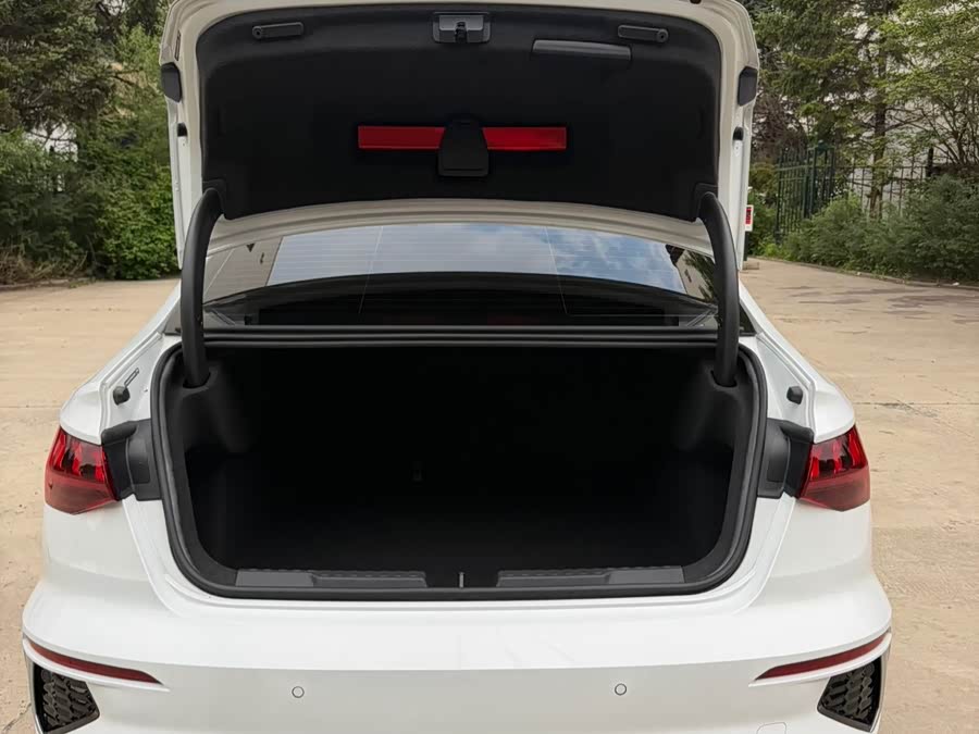 Audi A3 2023 A3L Limousine 35 TFSI Fashion Sport - zdjęcie 11