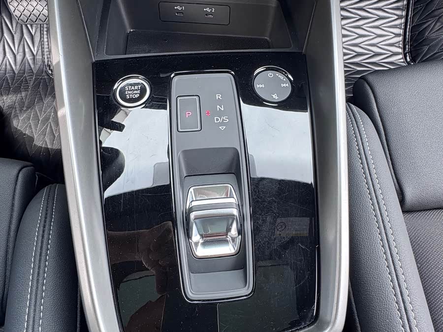 Audi A3 2023 A3L Limousine 35 TFSI Fashion Sport - zdjęcie 11