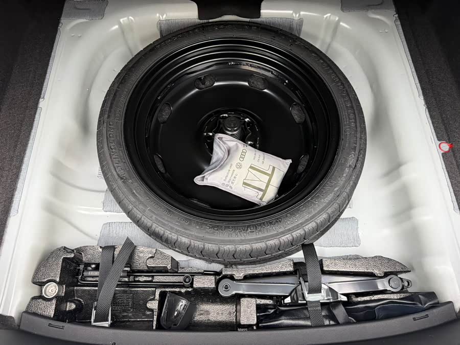 Audi A3 2023 A3L Limousine 35 TFSI Fashion Sport - zdjęcie 12