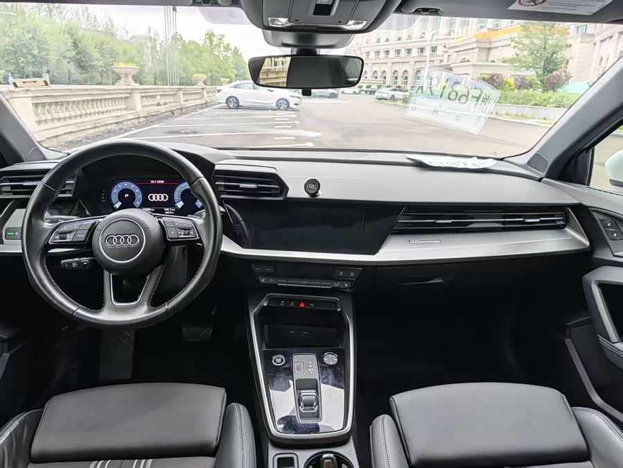 Audi A3 2023 A3L Limousine 35 TFSI Fashion Sport - zdjęcie 14