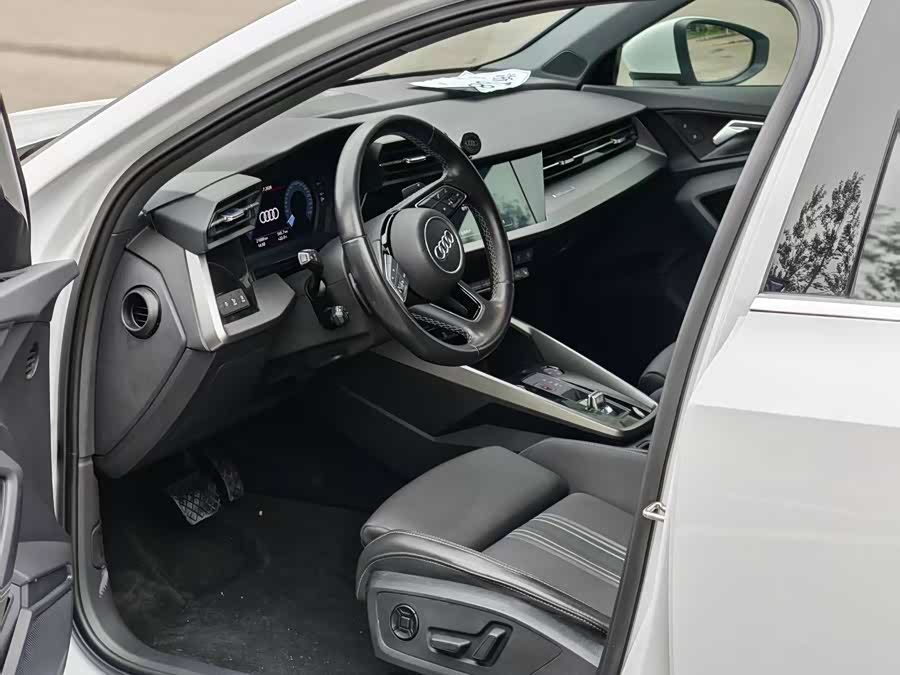Audi A3 2023 A3L Limousine 35 TFSI Fashion Sport - zdjęcie 7