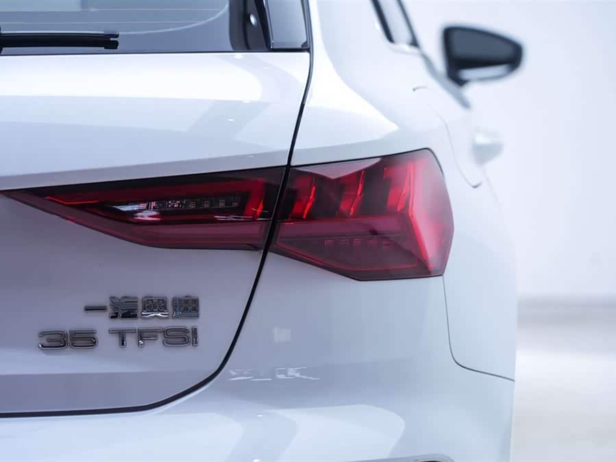 Audi A3 2023 Sportback 35 TFSI Fashion Sport Type - zdjęcie 16