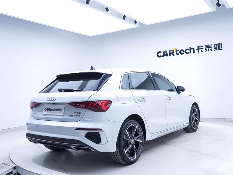Audi A3 2023 Sportback 35 TFSI Fashion Sport Type - zdjęcie 17