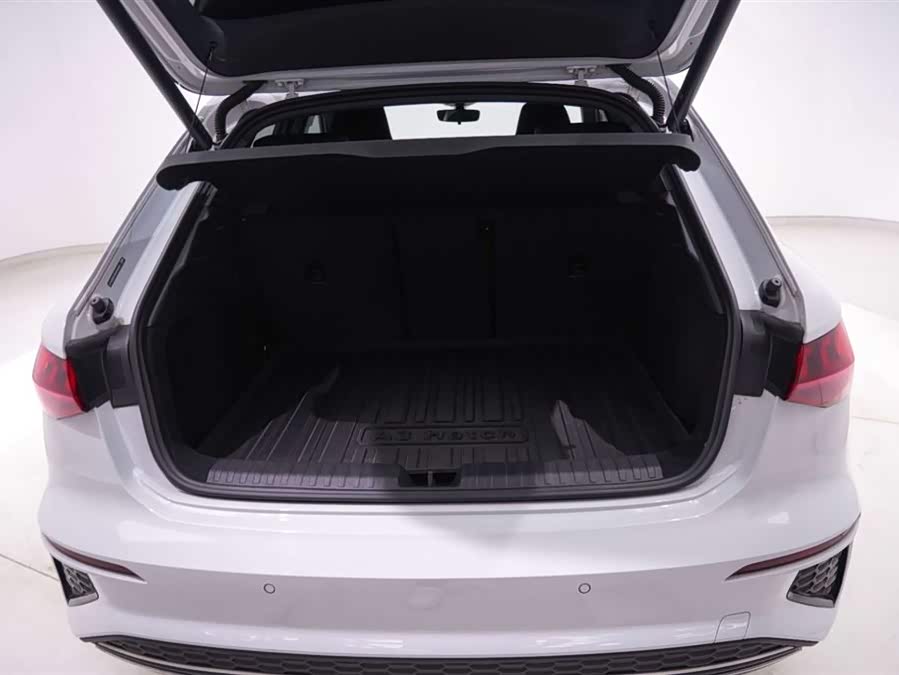 Audi A3 2023 Sportback 35 TFSI Fashion Sport Type - zdjęcie 10