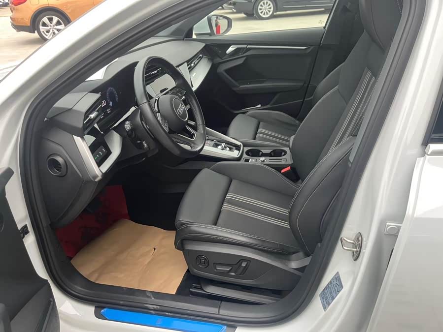Audi A3 2024 A3L Limousine 35 TFSI Fashion Sport - zdjęcie 8