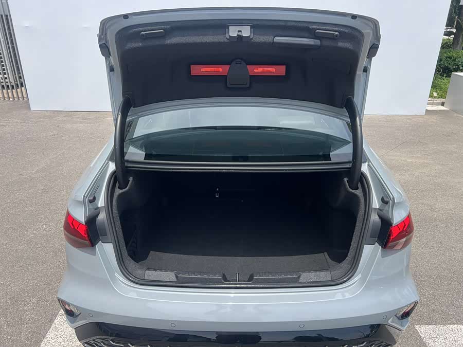 Audi A3 2025 A3L Limousine 35TFSI Premium - zdjęcie 12