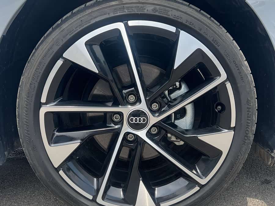 Audi A3 2025 A3L Limousine 35TFSI Premium - zdjęcie 15