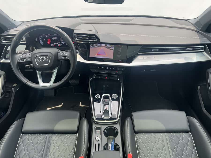 Audi A3 2025 A3L Limousine 35TFSI Premium - zdjęcie 6