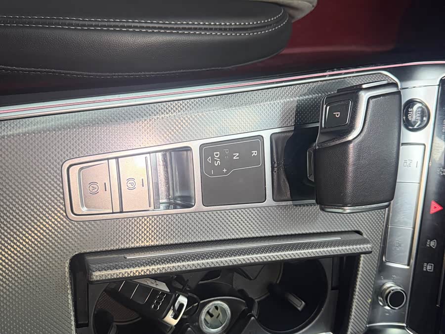 Audi A6L 2023 Facelift 45 TFSI Premium Dynamic - zdjęcie 9