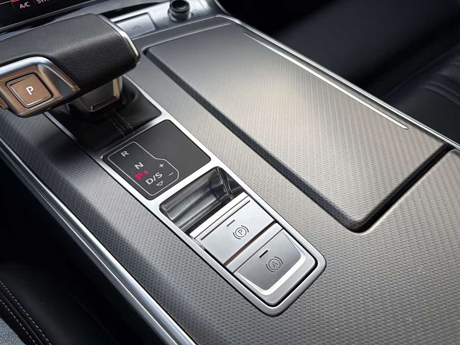 Audi A7 2024 45 TFSI Premium - zdjęcie 14