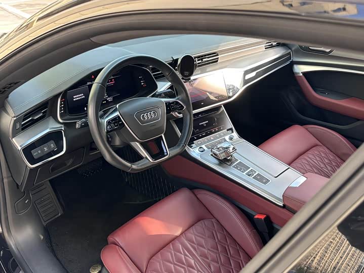 Audi A7L 2023 45 TFSI quattro S-line Black Warrior - zdjęcie 17