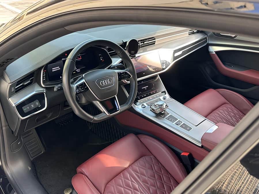 Audi A7L 2023 45 TFSI quattro S-line Black Warrior - zdjęcie 7