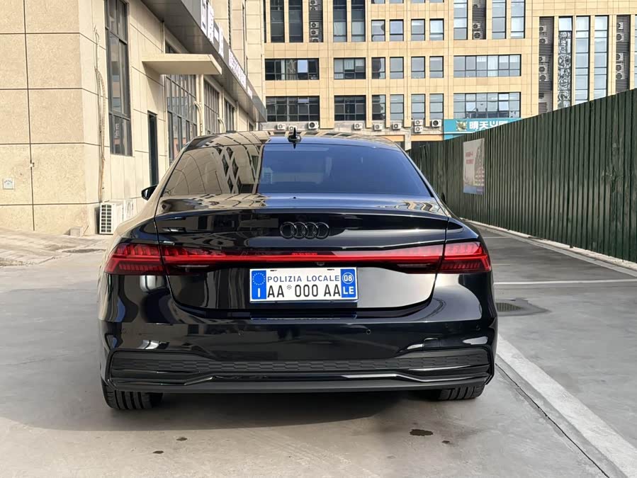 Audi A7L 2023 45 TFSI quattro S-line Black Warrior - zdjęcie 9