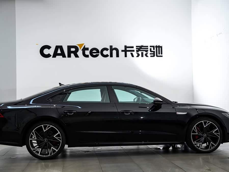 Audi A7L 2024 45 TFSI quattro Black Warrior - zdjęcie 3