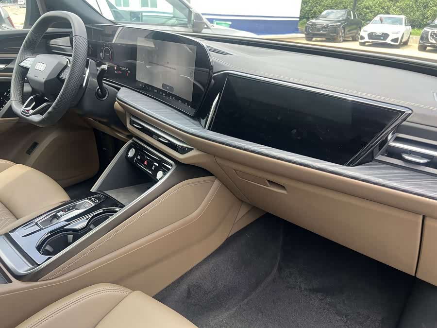 Audi Q5L 2026 2.0T Hybrid Luxury - zdjęcie 3