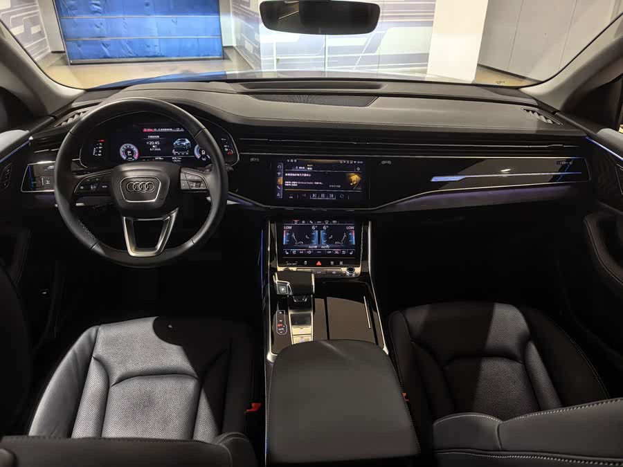 Audi Q8 2024 55 TFSI Luxury Sport - zdjęcie 9