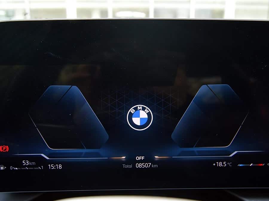 BMW 2 Series 2025 225L M Sport Night Package - zdjęcie 8