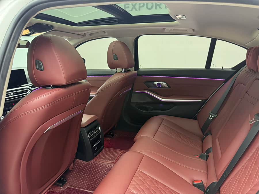BMW 3 Series 2023 320Li M Sport - zdjęcie 8