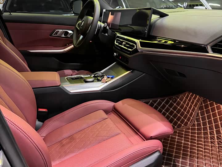 BMW 3 Series 2023 325i M Sport Night Package - zdjęcie 17