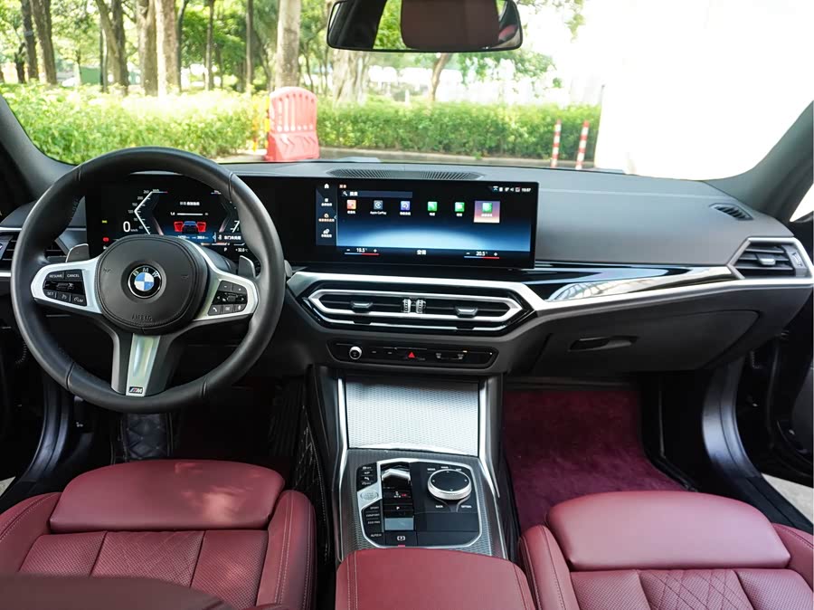 BMW 3 Series 2023 325i M Sport Night Package - zdjęcie 20
