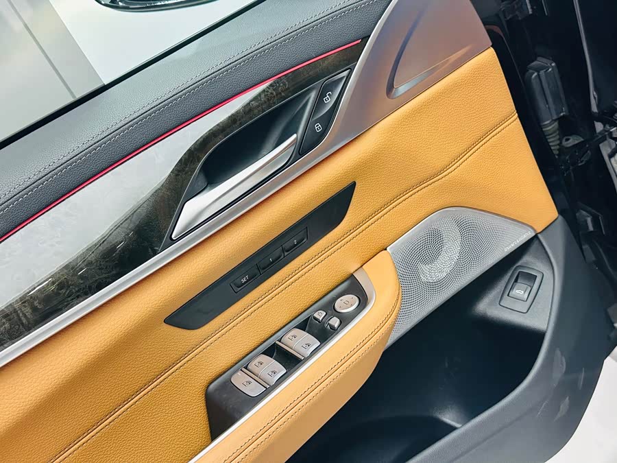 BMW 6 Series GT 2024 630i M Sport Ultimate Package - zdjęcie 7