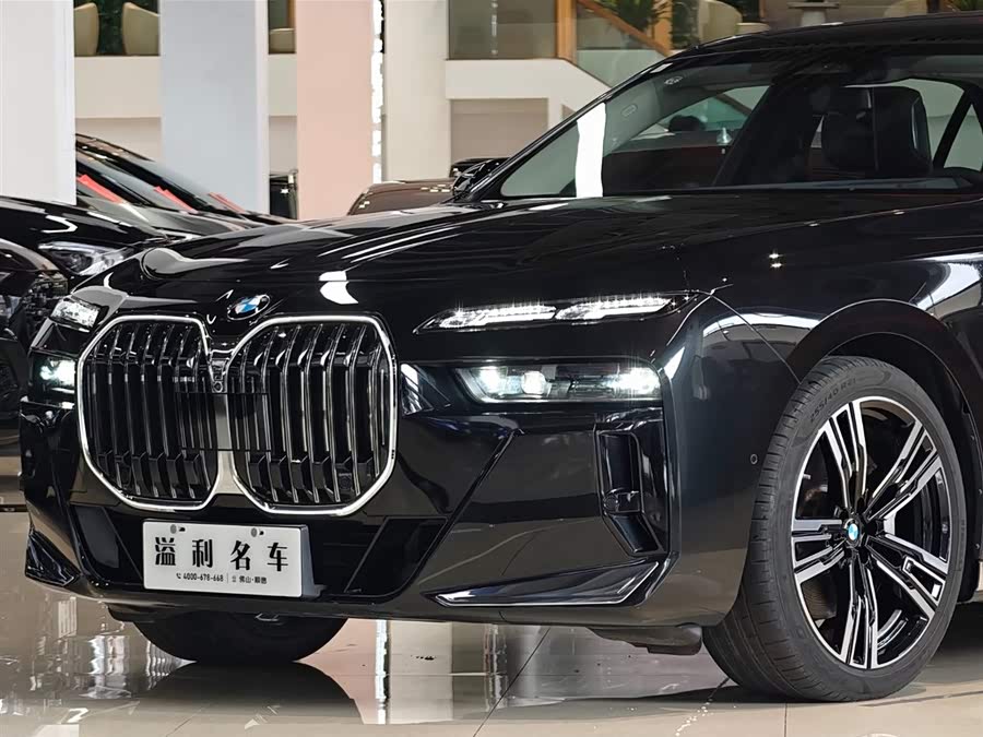 BMW 7 Series 2023 740Li Leading M Sport Package - zdjęcie 5