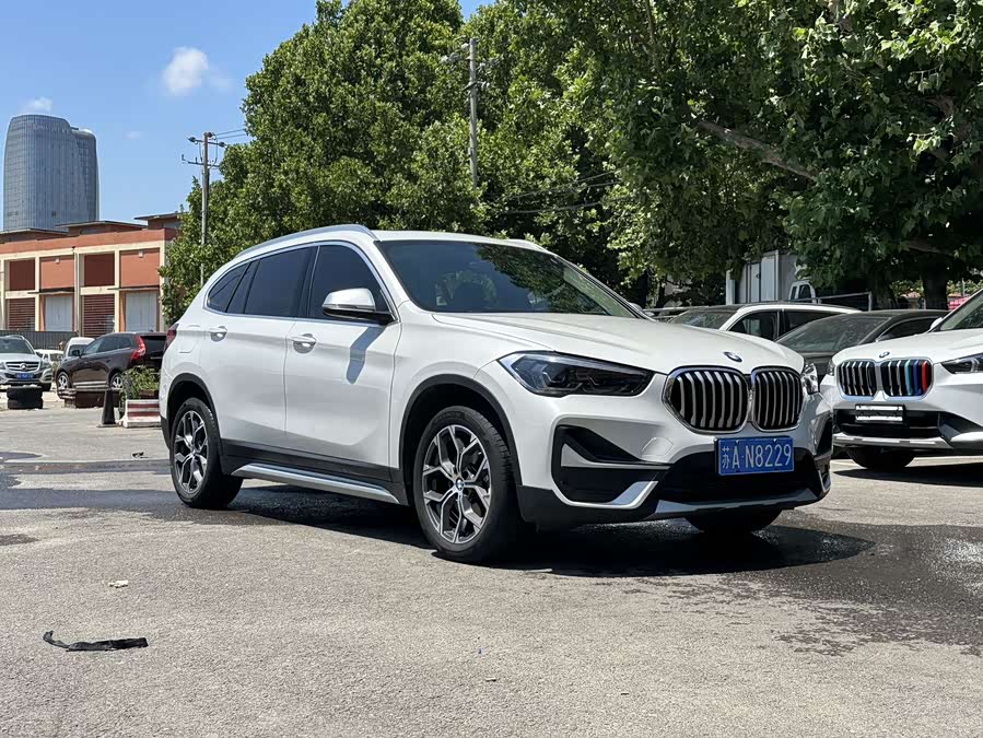 BMW X1 2022 sDrive20Li Luxury Edition - zdjęcie 2