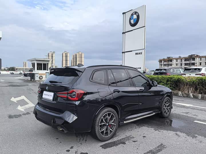 BMW X3 2023 xDrive25i M Sport Package - zdjęcie 18