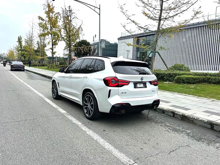 BMW X3 2023 xDrive30i Leading M Night Package - zdjęcie 16