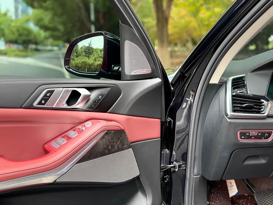 BMW X5 2022 Facelift xDrive 40Li Luxury M Sport Package - zdjęcie 7