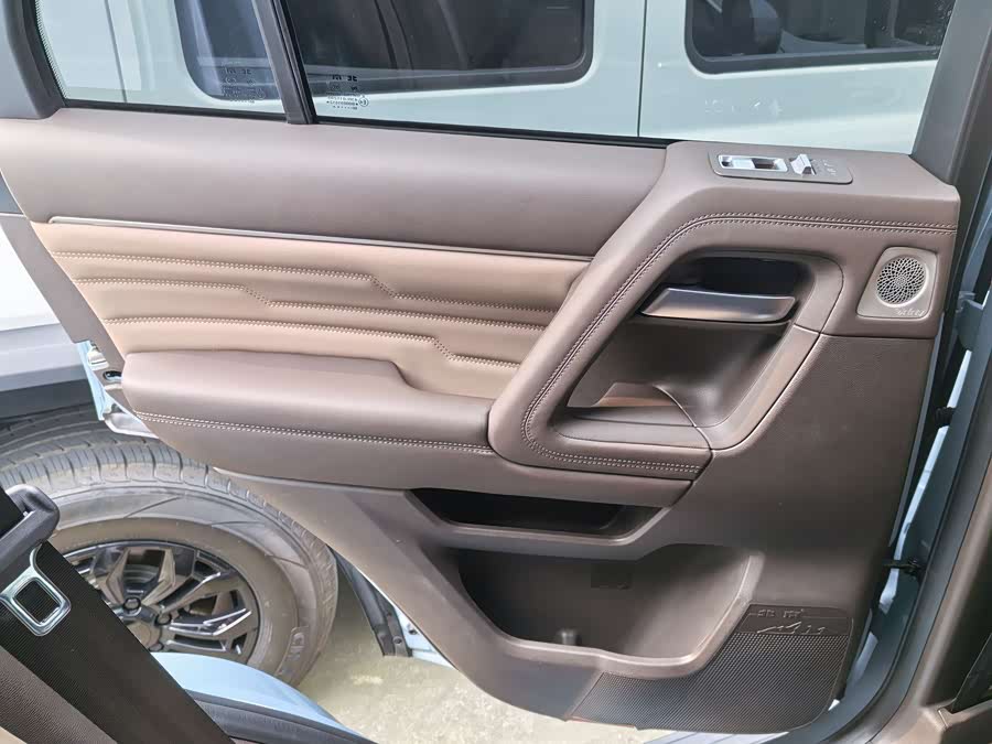 Beijing Off-road BJ60 2022 2.0T Eleven Edition 5-seater - zdjęcie 11