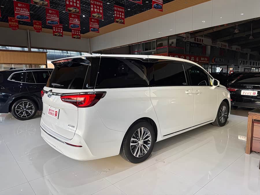 Buick GL8 2023 ES Luxury - zdjęcie 7