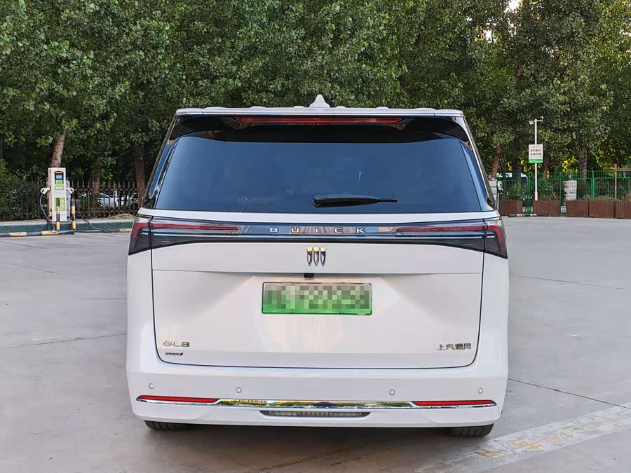 Buick GL8 New Energy 2025 Luxurious Version - zdjęcie 5
