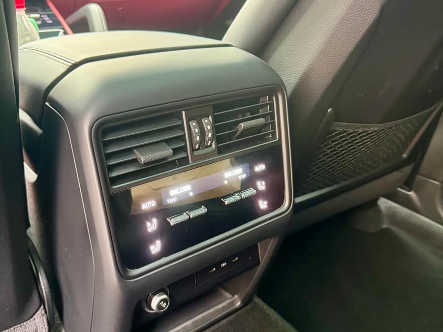 Cayenne 3.0T - zdjęcie 9