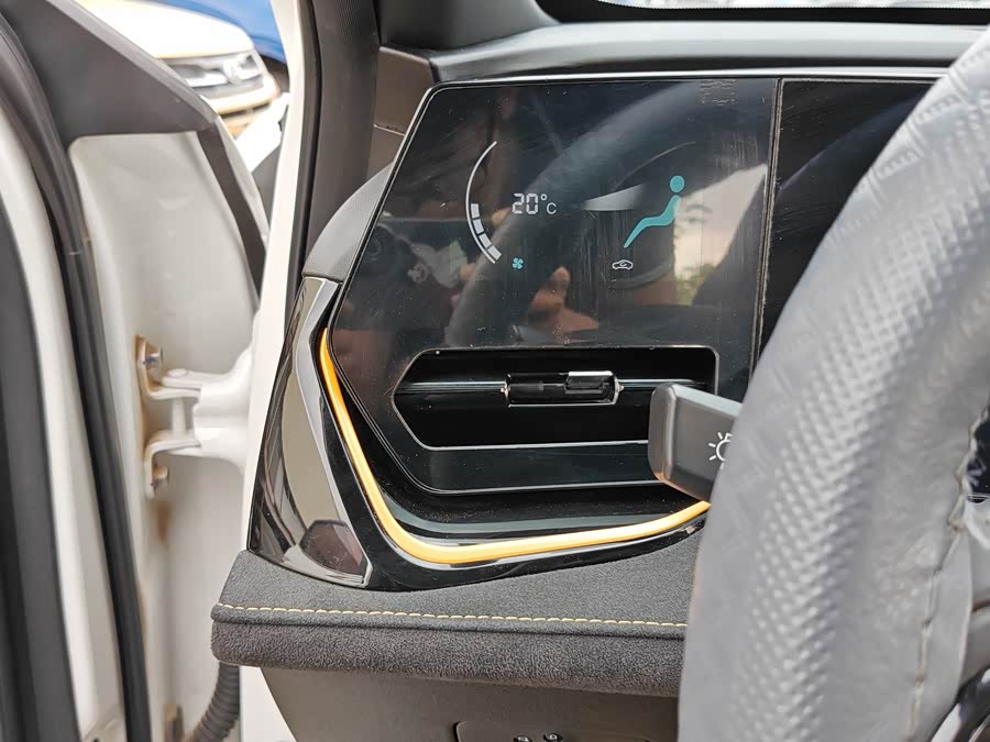 Changan Oshan X5 PLUS 2023 1.5T DCT Pioneer - zdjęcie 17