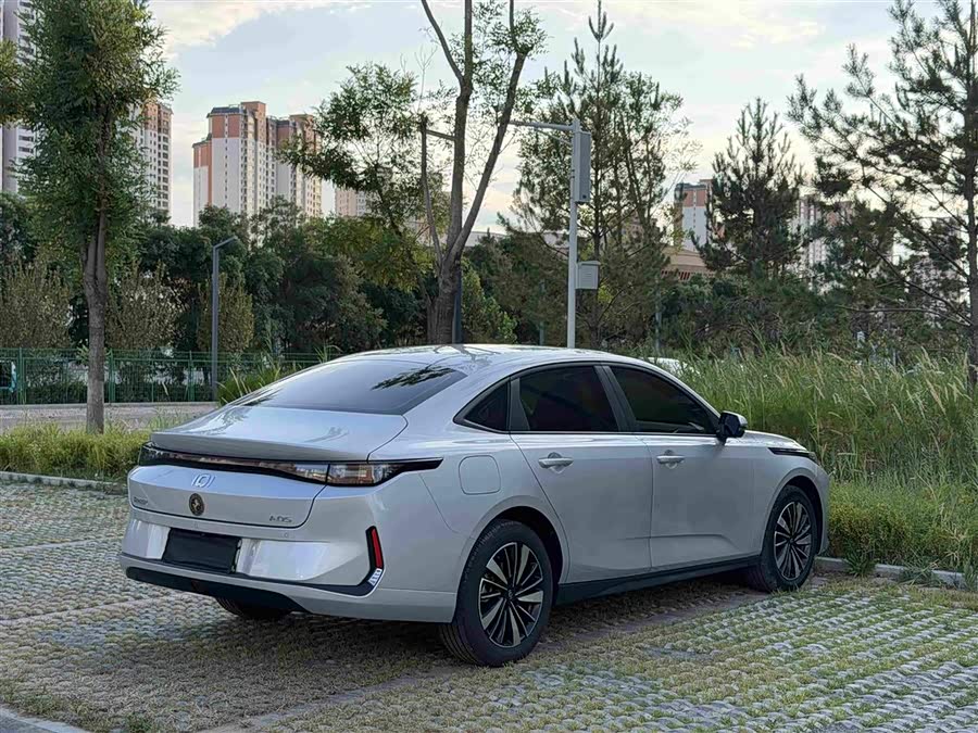 Changan Qiyuan A05 Classic 2025 70 Super - zdjęcie 4