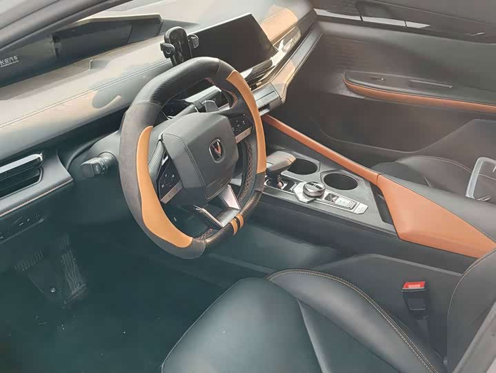 Changan UNI-V 2023 1.5T Premium - zdjęcie 13